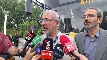 ورود اتوبوس&zwnj;های ۱۸ متری به ناوگان حمل&zwnj;ونقل عمومی کرج / لایحه خدمات رایگان اتوبوس به شورا ارسال شد+ فیلم