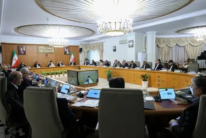 تاکید رئیس جمهور بر جلوگیری از هرگونه افزایش بی&zwnj;رویه قیمت&zwnj;ها