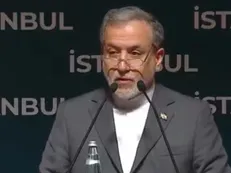 ترامپ به ایران خیانت کرد و به خواسته‌های رژیم جنایتکار تن داد