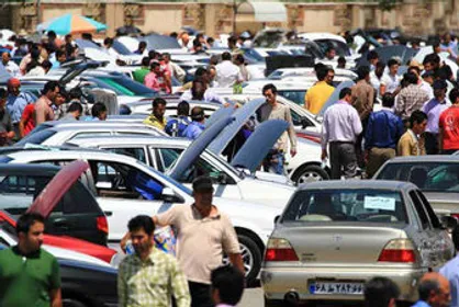 نگاه دولت؛ عامل آشفتگی بازار خودرو