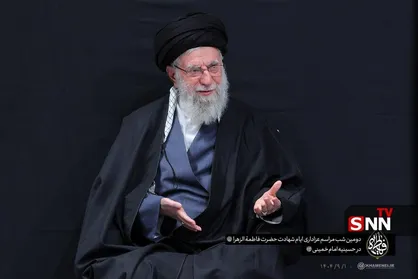 حضور رهبر انقلاب در دومین شب مراسم عزاداری شهادت حضرت فاطمه(س)