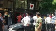 هواداران پرسپولیس خواستار استعفا ایرج عرب شدند