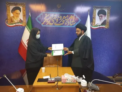 تحقق وعده ستاد امر به معروف درباره حمایت از آمران به معروف/ اهدای مجوز تشکل&zwnj;های مردمی به خبرنگار فسادستیز