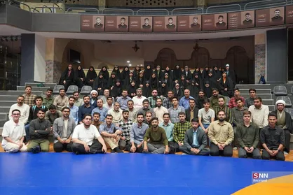 دیدار مسئولین بسیج دانشجویی دانشگاه&zwnj;های قم با رئیس فدراسیون کشتی کشور