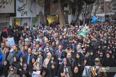 تشییع پیکر دو شهید والامقام جنگ رمضان در بیرجند/ مردم خراسان جنوبی بار دیگر شکوه وفاداری خود را به نمایش گذاشتند+فیلم