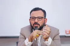 نجباء: آمریکا اگر جرأت دارد به صورت مستقیم وارد نبرد شود