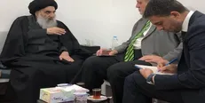 آیت‌الله سیستانی: منتظر دیدن آثار موفقیت دولت عراق هستیم