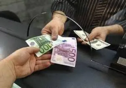 تحویل ارز مسافرتی در ۶ فرودگاه بین&zwnj;المللی کشور