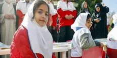 بیش از ۵۳۰۰ دانش آموز با کمک خیرین هلال احمر راهی مدرسه شدند