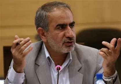 قادری: دولتمردان بجای توجه به نظر کارشناسان لجبازی کردند / دولت سال ۹۹ در مدیریت بازار ارز ناتوان بود