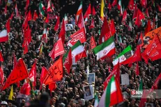آی ایران حسینی! نبری از یادش که فدایی وطن شد نوه نوزادش/ مداحی کربلایی امین قدیم در آیین وداع با پیکر مطهر رهبر شهید + فیلم