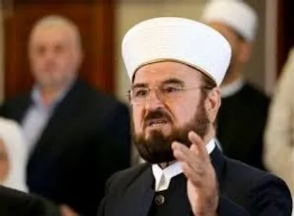 سوء استفاده امارات از کودکان برای تبلیغ خیانت