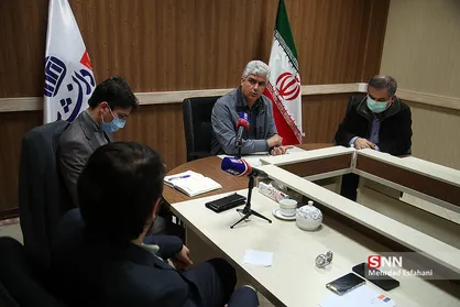 اقتصاد زمانی پویاست که شفاف باشد / دولت به بهانه نداشتن پول نمی&zwnj;گذارد داروی جدید به کشور وارد شود / در ظاهر هدفمان سلامت مردم است