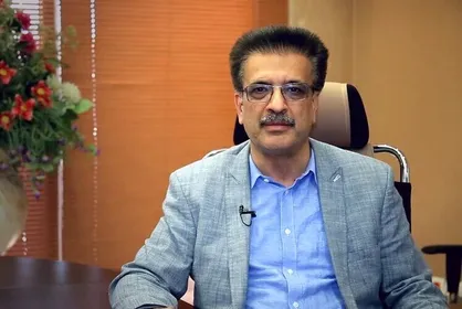 وکیلی: رئیس سازمان بورس ظرف ۱۵ روز مشخص می&zwnj;شود/ قانون درمورد پذیرش و یا عدم پذیرش استعفا حرفی نزده