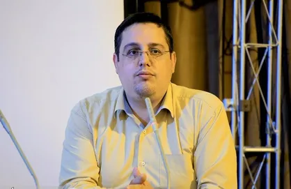 ماهیتِ سیاسی فمینیسم در ایران