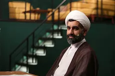 وجود شرّ و بلایا در دنیا ذات عالم ماده و از خواص تکامل آن است
