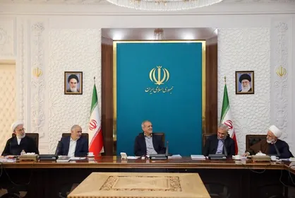 پزشکیان: دستگاه&zwnj;های دولتی از ناقضان اصول قانون اساسی هستند