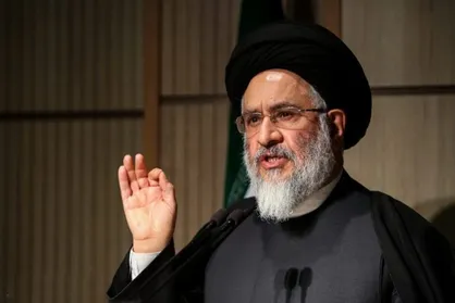 محقق داماد: شهید علی لاریجانی، نماد تسلیم در برابر حق و مصلحت ملی است + فیلم