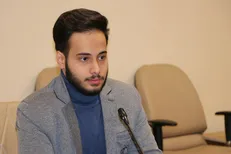 دانشجوی دانشگاه فرهنگیان اصفهان ۱۵ آذرماه، در خطبه‌های نماز جمعه زرین شهر سخنرانی می‌کند
