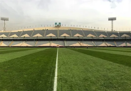 استقبال کم هواداران استقلال و تعجب بازیکنان