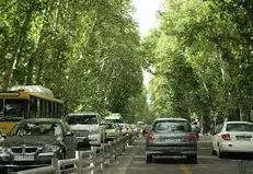 وزش باد نسبتا شدید در تهران و کاهش غلظت آلاینده‌ها
