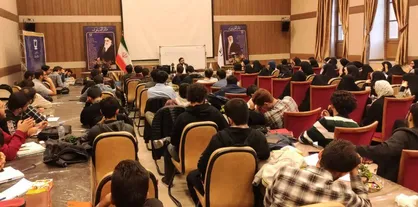 لزوم توجه به علوم انسانی در راستای حفظ و تداوم مرز&zwnj;های فکری و فرهنگی