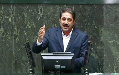 داودی: خاوازی فوراً قیمت کود را به حالت قبل برگرداند / وزیر به دغدغه&zwnj;ها توجه نکند استیضاح می&zwnj;شود