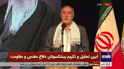 فخاری: انقلاب اسلامی گسلی بین دو جریان شرق و غرب ایجاد کرد
