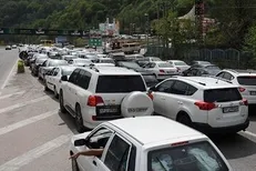 ترافیک سنگین در محور هراز و آزادراه‌های منتهی به تهران