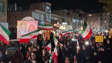 پیکر شهید «سجاد نادری زانیانی» در تجمع خیابانی شهرکرد تشییع شد