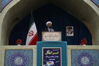 امام جمعه همدان: مجموعه&zwnj;های بلا استفاده نهاد&zwnj;ها به فضای تفریحی تبدیل شود