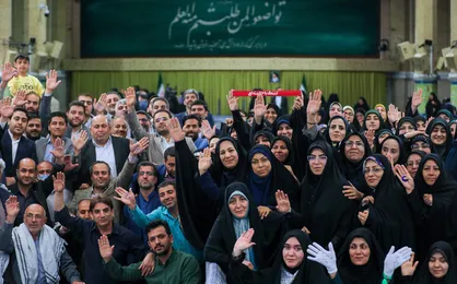 روایتی از دیدار معلمان و دانشجویان فرهنگیان با رهبر معظم انقلاب/ مراکز تربیت معلّم را دستِ&zwnj;کم نباید گرفت