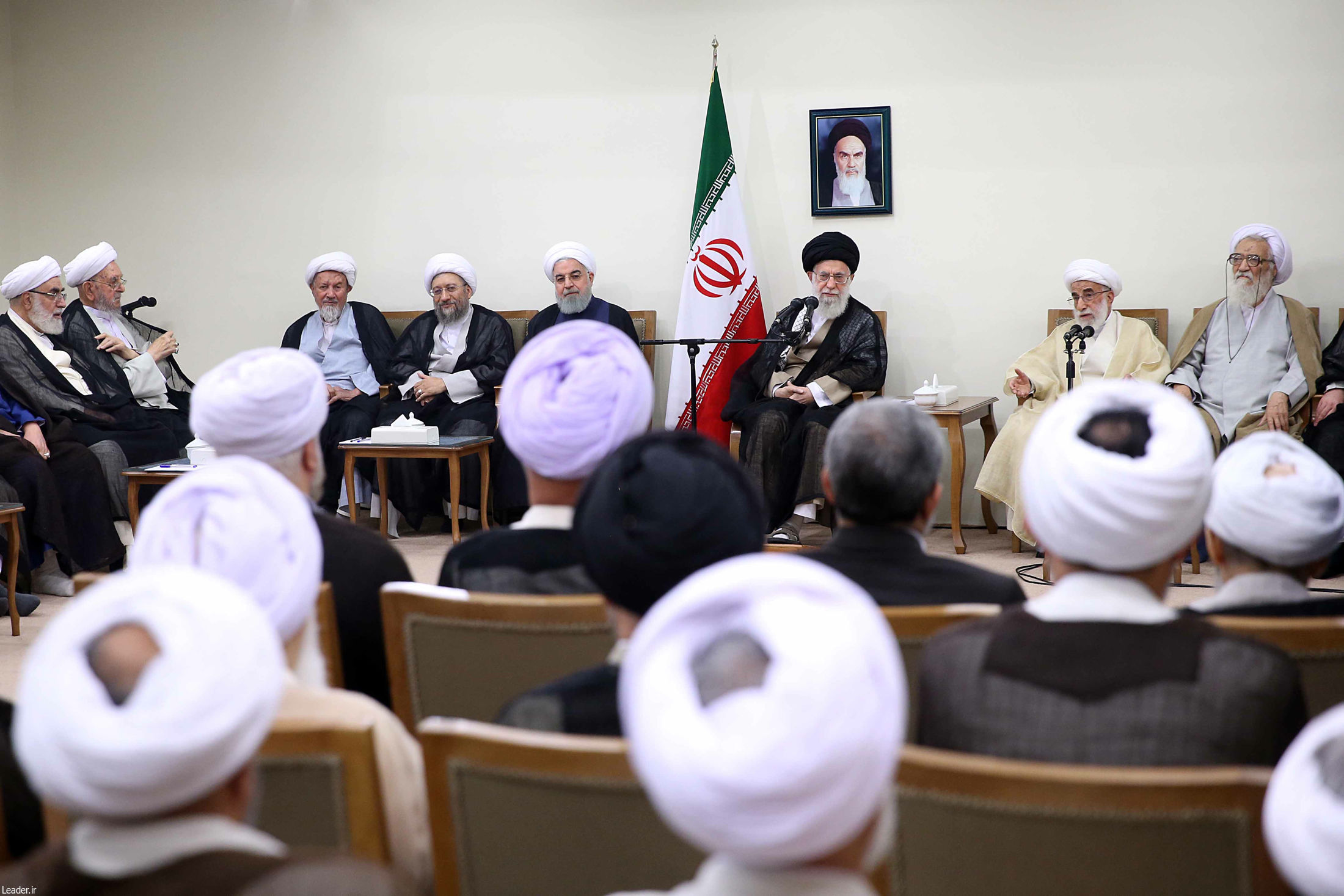 امام خامنه ای