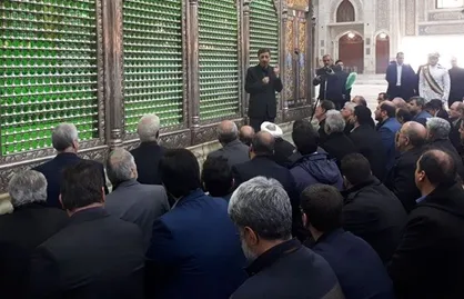 رئیس بنیاد مستضعفان: کاخ نشینی سبب دوری از امام می&zwnj;شود