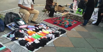ضرب&zwnj;وشتم دستفروشان&zwnj;گرگانی ادامه دارد/ ماموران سدمعبر نیازمند دوره&zwnj;های کنترل خشم