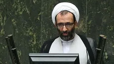سلیمی: دولت باید بیشتر با مردم صحبت می‌کرد