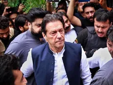 پشت پرده بازداشت عمران خان چه بود؟