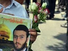 بعد از شهادت پسرم اصرار کردم شوهرم به سوریه برود!