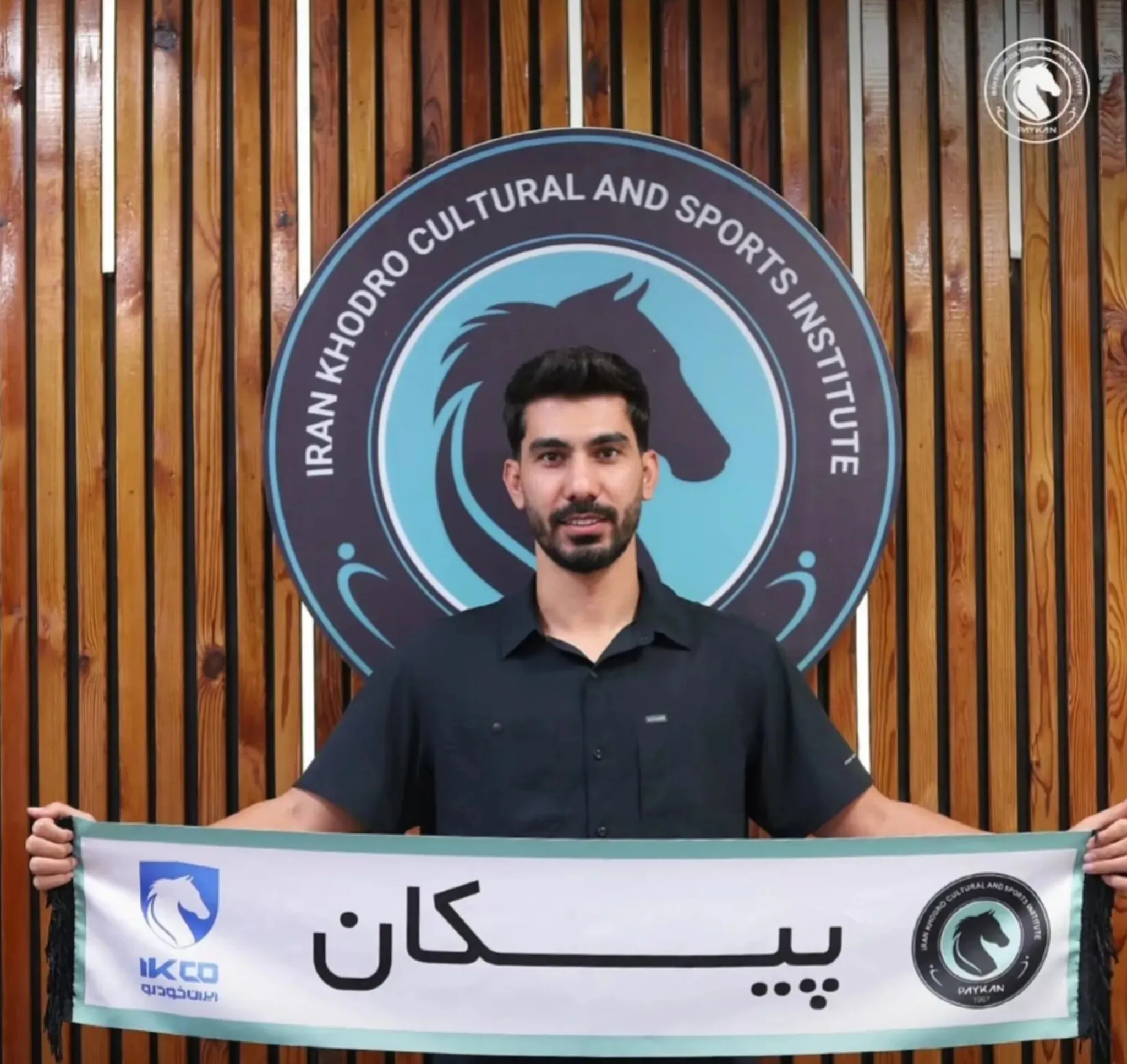 هافبک سابق پرسپولیس به پیکان پیوست