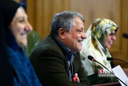 تعداد شرکت&zwnj;ها و سازمان&zwnj;های شهرداری کاهش یابد