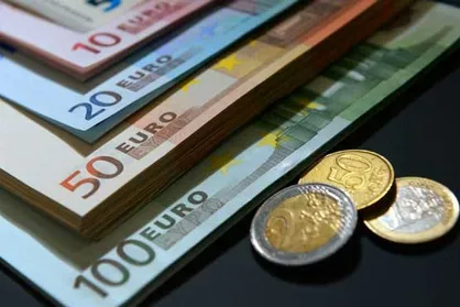 تاثیر گرانی سکه و ارز بر بازارهای دیگر/ دولت نمی&zwnj;خواهد قیمت را کنترل کند یا نمی&zwnj;تواند؟