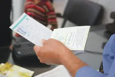 گزارش گاردین از وضعیت بیمه درمانی در ایران