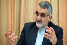 نمایندگان ملت منعکس‌کننده خواسته‌های ملت و خادمان مردم هستند