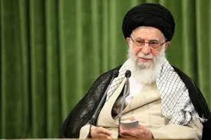 رهبر انقلاب: کمبودها و مشکلات زیاد است اما ظرفیت ها زیادتر از مشکلات است