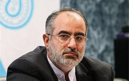 مشاور فرهنگی درباره همه&zwnj;چیز نظر می&zwnj;دهد جز فرهنگ
