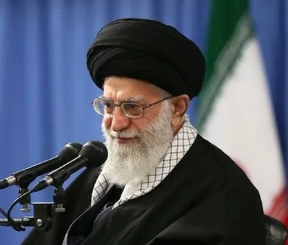 اجازه بدهید رهبری، رهبری کند!