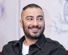 نوید محمدزاده کول‌بر شد