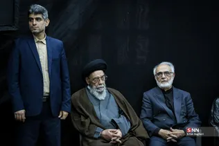 مراسم یادبود شهدای خانواده رهبر انقلاب در حرم عبدالعظیم حسنی(ع)