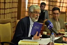 هویت و ملیت ایرانی با نام فردوسی عجین است