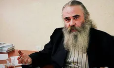جان سینماگران مهم‌تر از کسب سود است / رعایت پروتکل‌های بهداشتی در فرآیند تولید یک فیلم سینمایی یا سریال کار سختی است